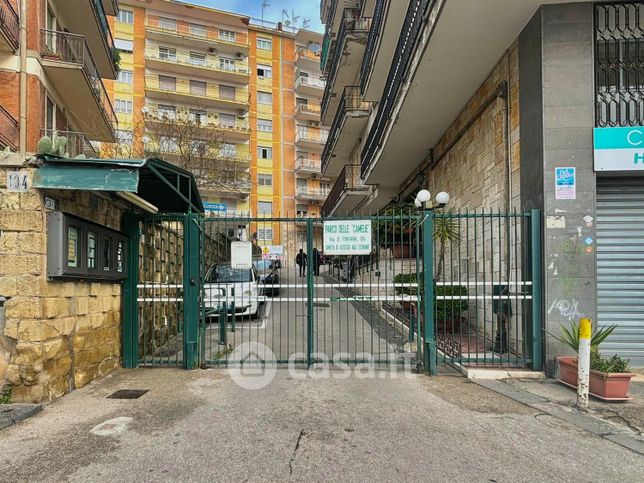 Appartamento in residenziale in Via Domenico Fontana 194
