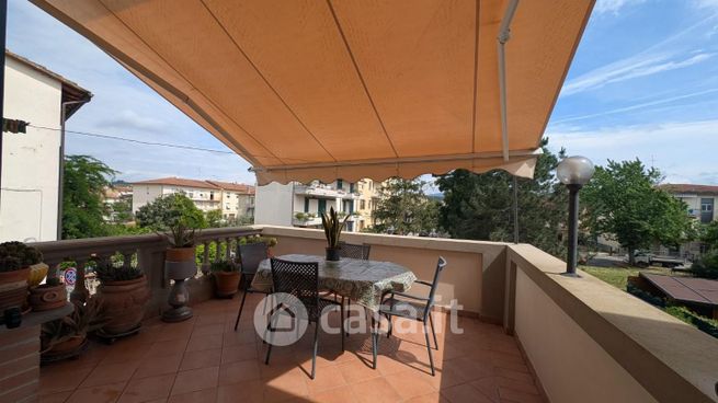 Casa bi/trifamiliare in residenziale in Viale Palmiro Togliatti