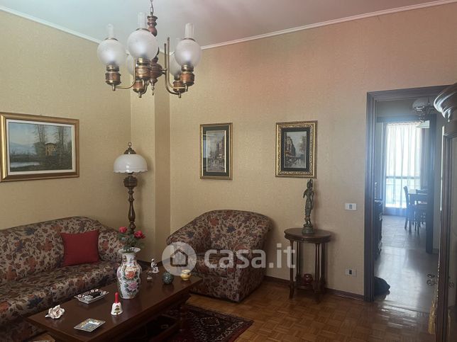 Appartamento in residenziale in Via Giacinto Castellani 16