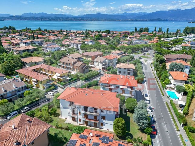 Appartamento in residenziale in Via Colombare