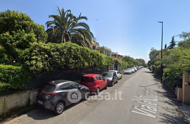 Box/posto auto in residenziale in Viale Quartara 29