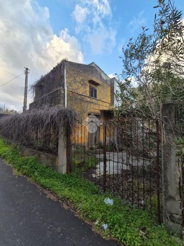 Terreno edificabile in residenziale in Via Pezzingoli