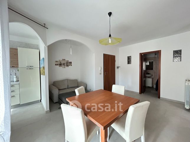 Appartamento in residenziale in Via Pasubio
