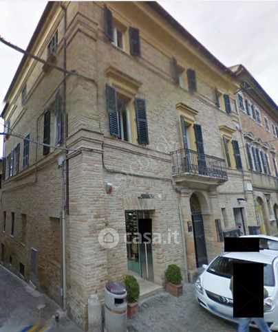 Ufficio in commerciale in Via Cavour