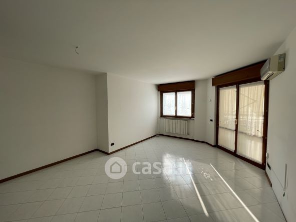 Ufficio in commerciale in Corso XX Settembre