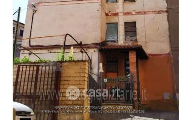 Appartamento in residenziale in Via Fontana delle Rose 65
