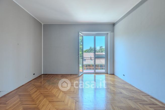 Appartamento in residenziale in Via G. Amati 115 b
