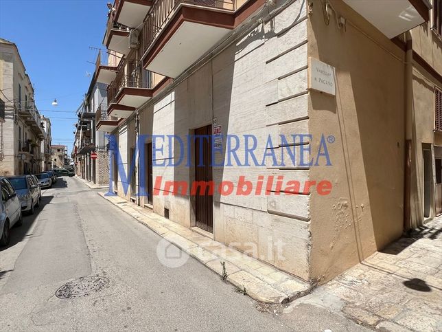 Ufficio in commerciale in Via Mario Pagano 80