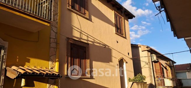 Appartamento in residenziale in Via Giardino 68
