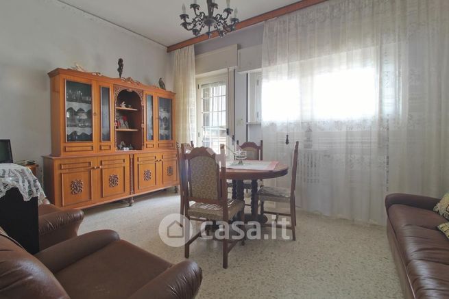 Appartamento in residenziale in Via Sardegna 25