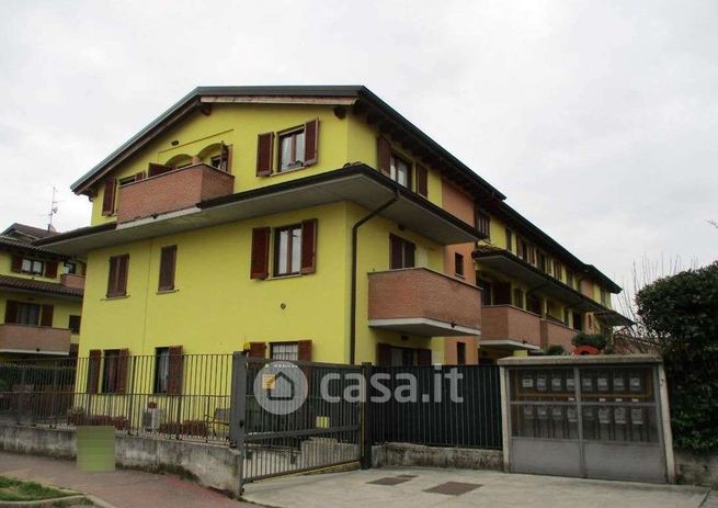 Appartamento in residenziale in Via Paolo Emilio Taviani 16
