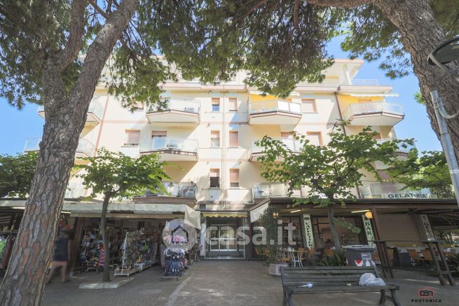 Appartamento in residenziale in Via Mezzanotte 22