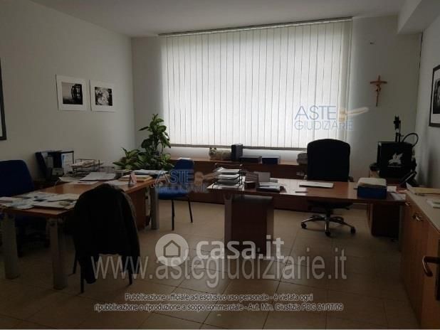 Ufficio in commerciale in Via Gesualdo Bufalino 1