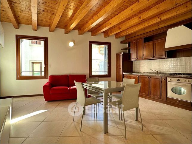 Appartamento in residenziale in Via Girolamo Lioni