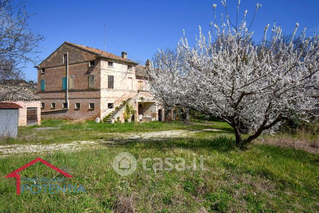 Rustico/casale in residenziale in Contrada Bagnolo 2