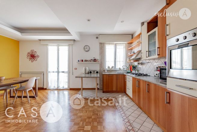 Appartamento in residenziale in Viale Merano