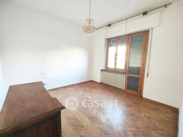 Appartamento in residenziale in Via Ammiraglio Burzagli