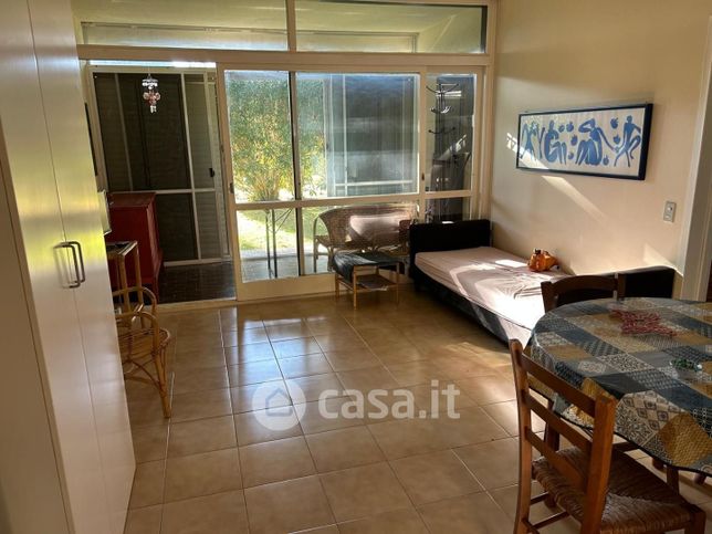 Appartamento in residenziale in Via dei Melograni 34