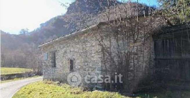 Garage/posto auto in residenziale in Via Duca Amedeo