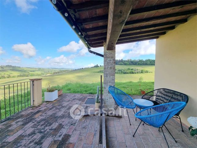 Rustico/casale in residenziale in Via Virginio