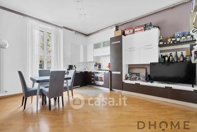 Appartamento in residenziale in Via degli Imbriani 1