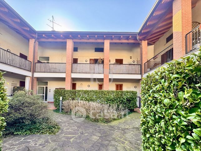 Appartamento in residenziale in Via Massimo D'Azeglio 11