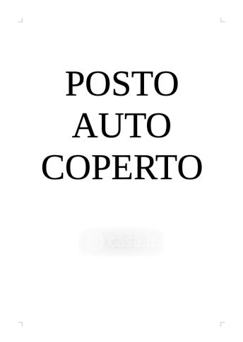 Box/posto auto in residenziale in Via del Freddo