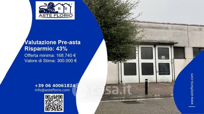 Capannone in commerciale in Viale San Euseo 30