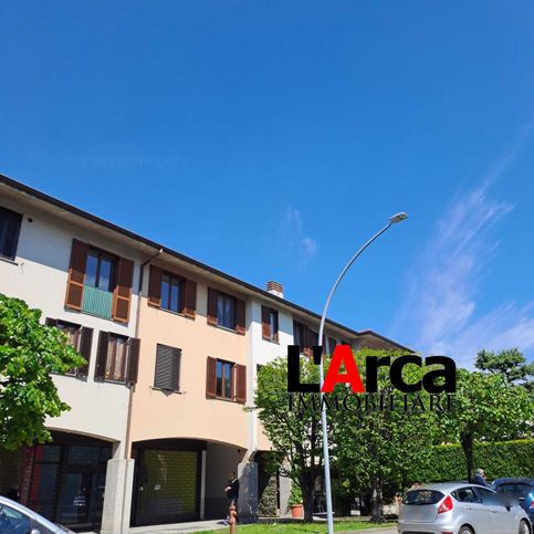 Appartamento in residenziale in Via Don B. Cortesi 1