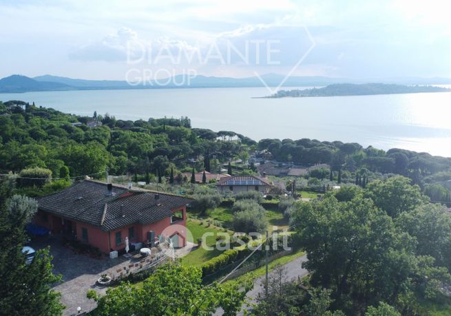 Villa in residenziale in San Feliciano