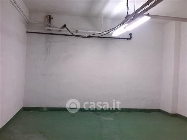 Garage/posto auto in residenziale in Viale Colli Aminei 461