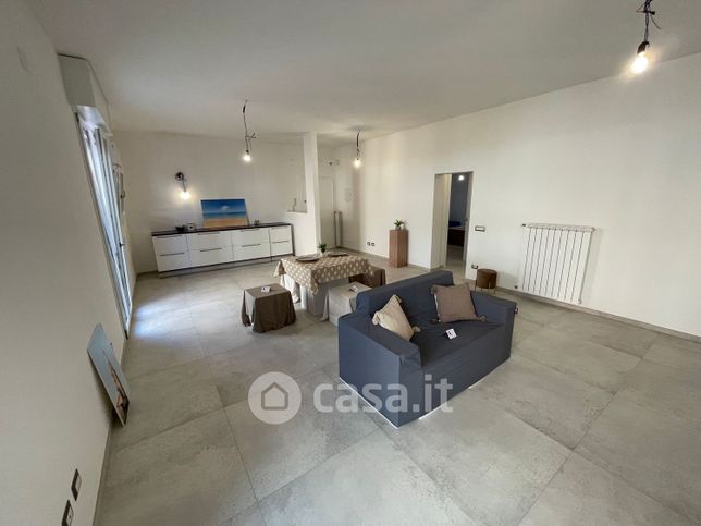 Appartamento in residenziale in Viale J. Barozzi 226