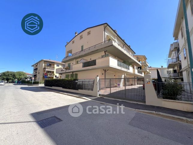 Appartamento in residenziale in Via Arrigo Boito 80