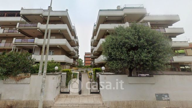 Appartamento in residenziale in Via Zara 10