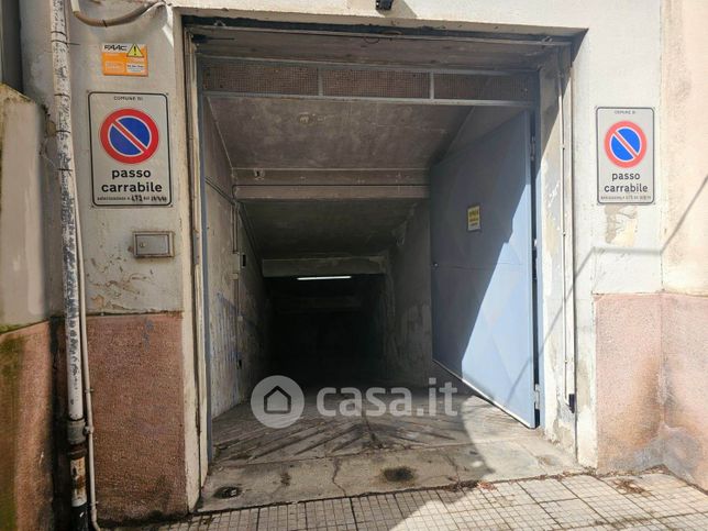 Garage/posto auto in residenziale in Via Logoteta