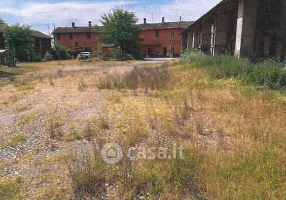 Terreno edificabile in residenziale in Via dell'Olmo