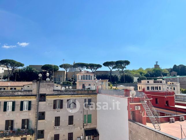 Appartamento in residenziale in Via Candia