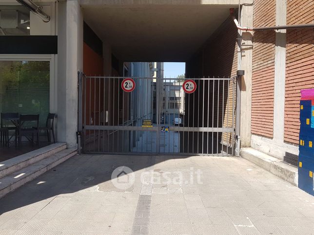 Garage/posto auto in residenziale in Via Mazzini