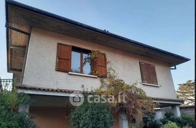 Appartamento in residenziale in Via Disciplina 85