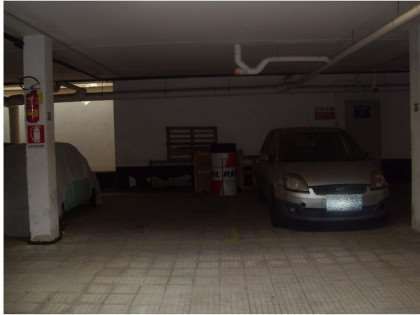 Box/posto auto in residenziale in Via del Pianeta Venere 129
