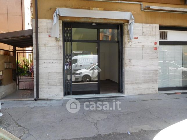Ufficio in commerciale in Via Golosine 65