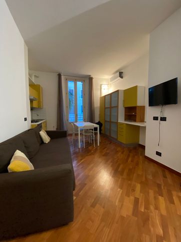 Appartamento in residenziale in Via Filippo Carcano 7