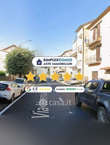 Appartamento in residenziale in Via Verentana