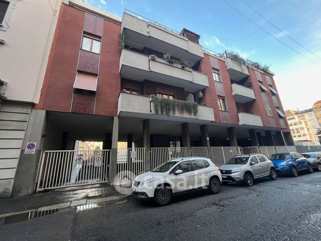 Garage/posto auto in residenziale in Via Privata Conegliano 6