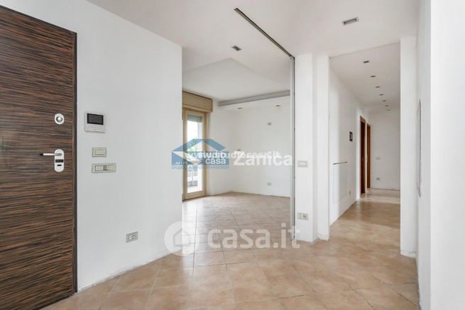 Appartamento in residenziale in 