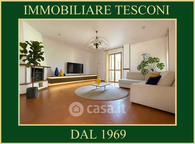 Attico/mansarda in residenziale in Via Stipeto 10