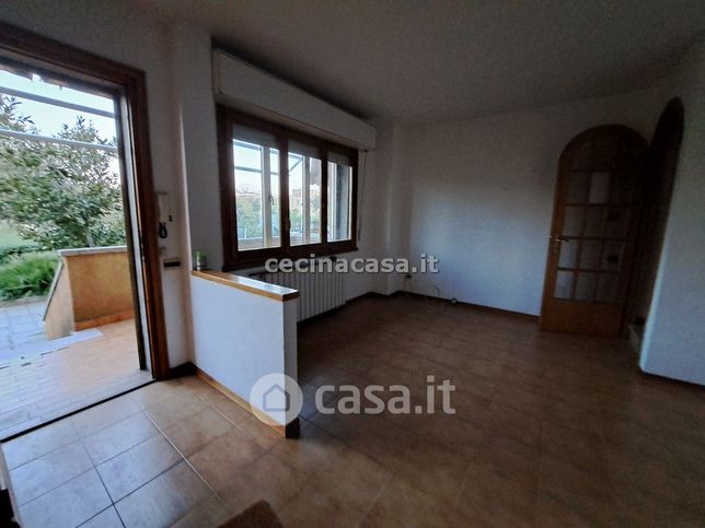 Villetta a schiera in residenziale in Via Gaetano Donizetti