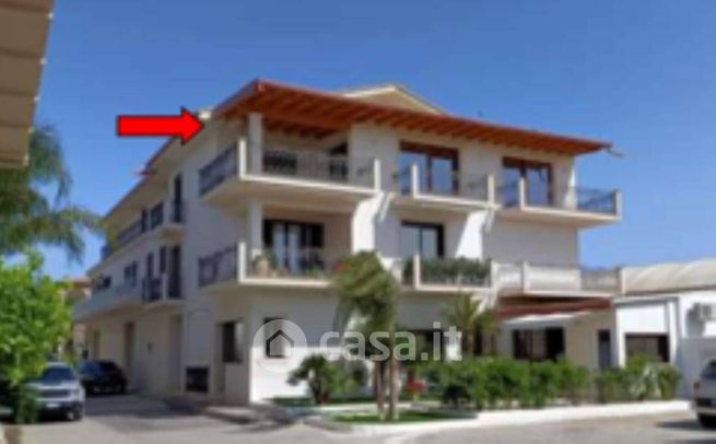 Appartamento in residenziale in Via Botteghelle