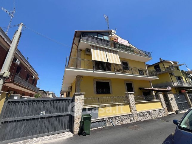 Appartamento in residenziale in Via Nazario Sauro