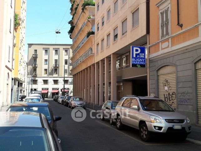 Garage/posto auto in residenziale in Via Salasco 36